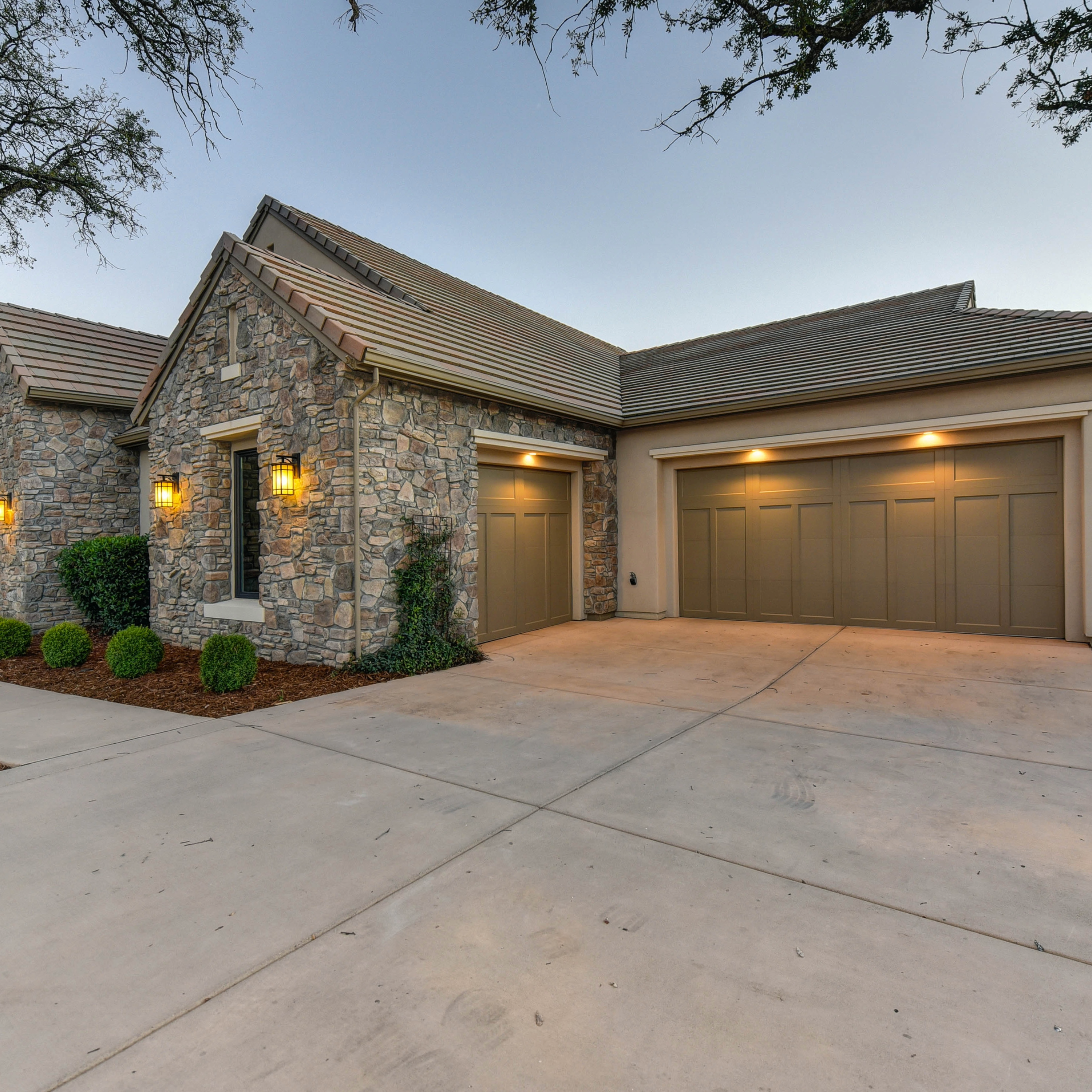 House with Garage Doors